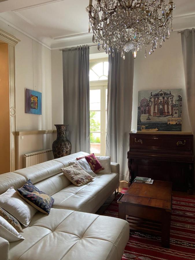 Le Gite Du Chateau Auriac-sur-Vendinelle Zewnętrze zdjęcie